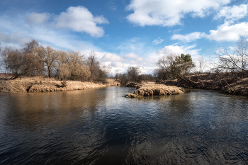 Spring Bank / ***