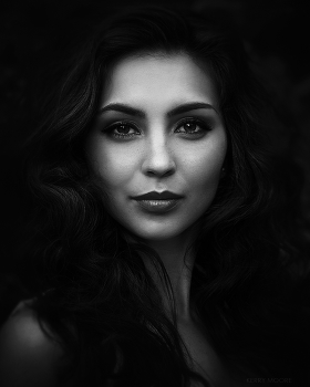 Julia / ***