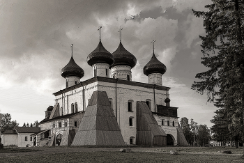 Kathedrale der Geburt / ***