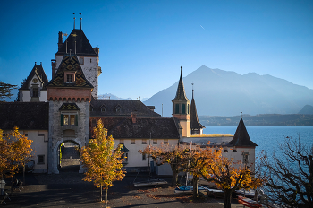 Oberhofen Castle / Oberhofen Castle
