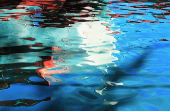 Color Dreams / ***