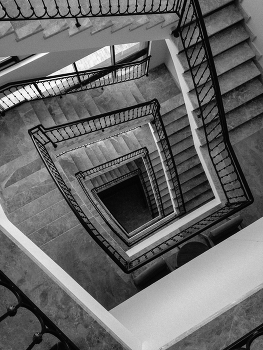Golden ratio. / ***