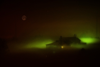 haze / ***