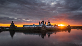 Solovkm / ***
