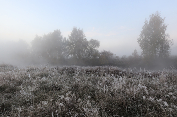Nebel zerstreut / ***
