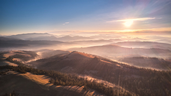 Morning in Pilipets / ***