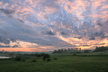 Fog dissipates / ***