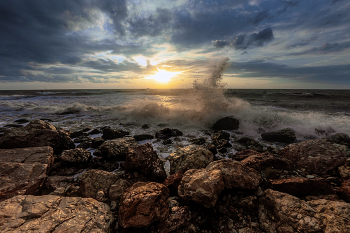 Sunset / ***