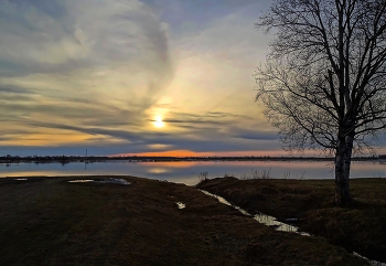 Fluss Sonnenuntergang / ***