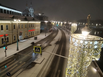 Snow / ***