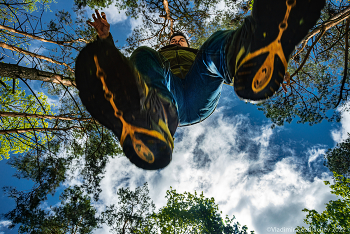 Fly Away / ***