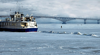 Auf der Wolga. / ***
