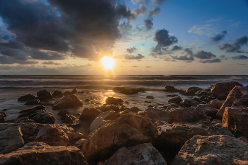 Sunset / ***