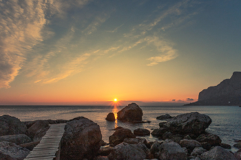 Sunset / ***