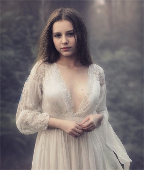  / ***