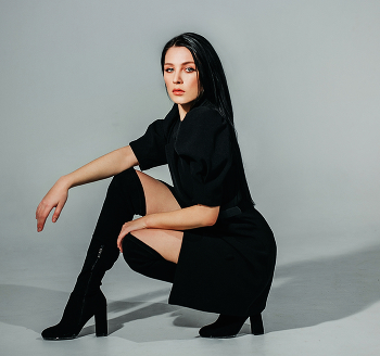 Olya / ***