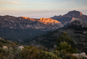 Bei Sonnenuntergang ... / ***