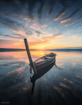 Über das Boot / ***