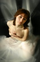 White dragonfly love / ________