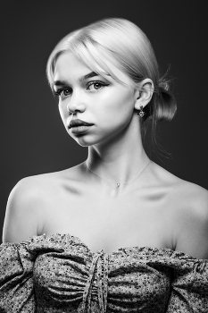 Masha / ***