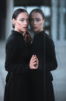 Mirror of Souls / ...