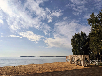 Deserted beach / ####