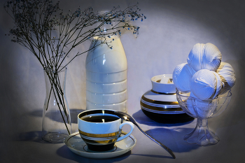 Afternoon tea / ***