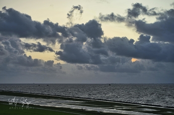Nach dem Sturm / Nach einem Sturm an der Nordsee