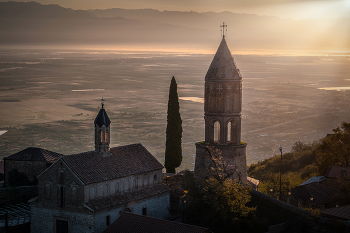 Sunrise Over St. George basilica In Sighnaghi / ***