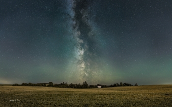 Milky Way / ***