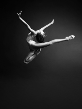 Sprung / ***