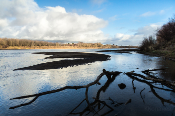 Auf dem Fluss / ***