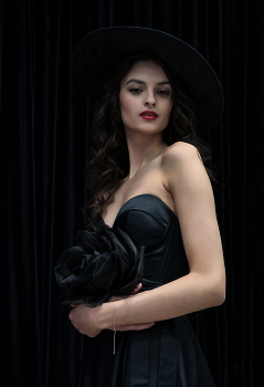 Alina / ***