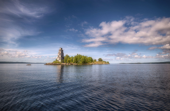 Old lighthouse / ***