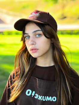 &nbsp; / ***