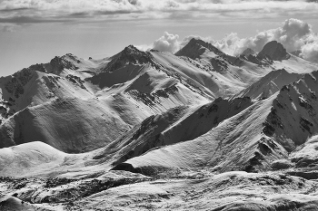 Mountain etude / ....