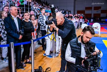 Arbeiten Sie bei uns so ... / ***