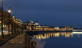 On the waterfront ... / ***