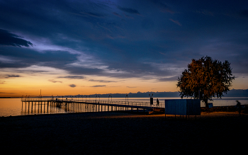 Sunrise / ***