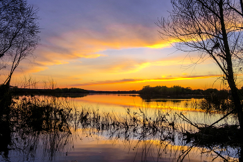 Frühlingsabend. / ***