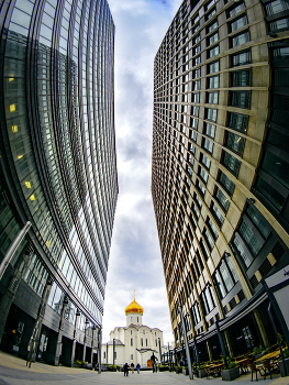 Tempel / ***