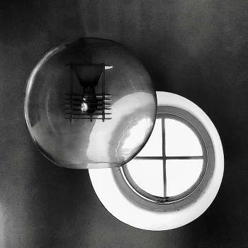 Dialogue / ***
