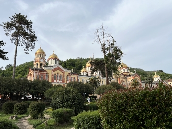 Athos monastery / ***