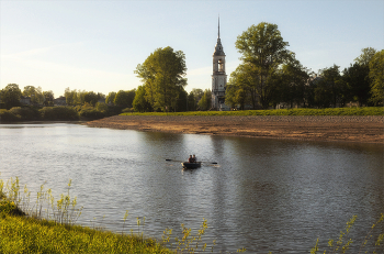 On the river / ***