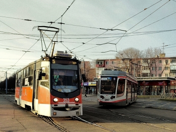 Peak hour / ***
