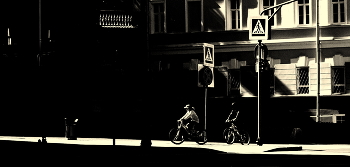 Die Stadt der Kontraste. / ***