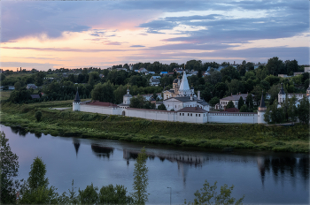  / https://irina-pro-photo.ru/staritsa
