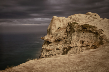 On the wave / ***