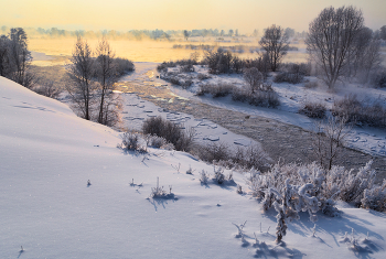 Frosty evening / ***