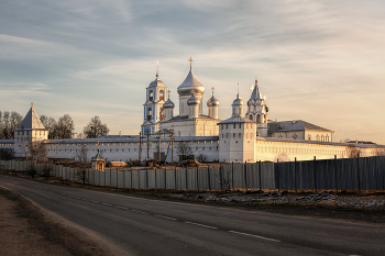 Nikita Monastery / ***